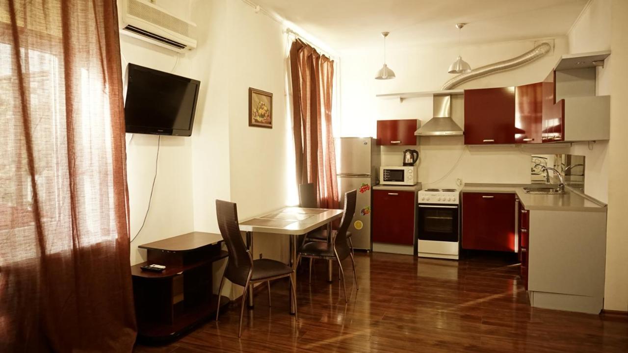 Doba In Ua Centre Apartments Dnipro Exterior photo